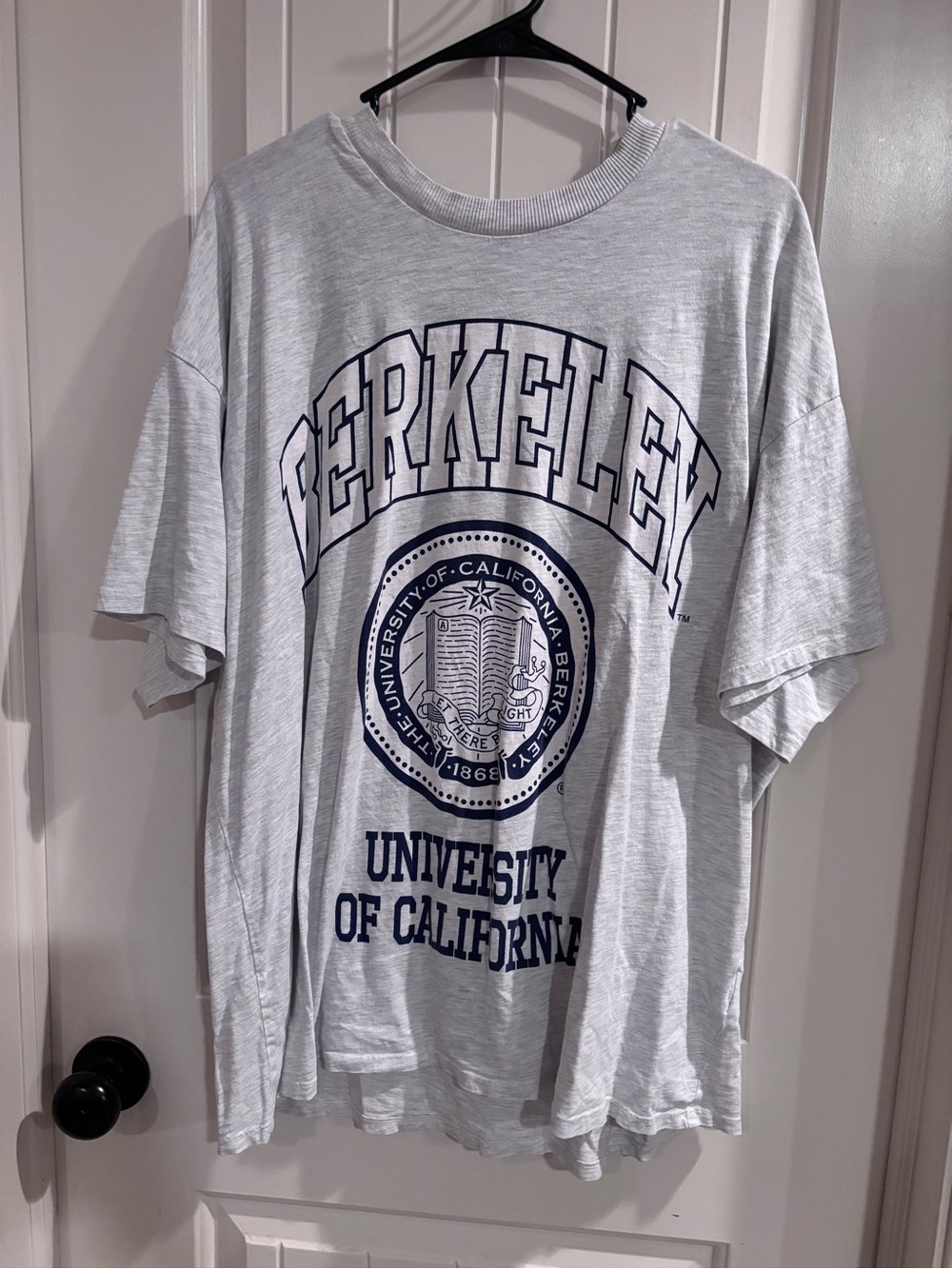 H&M Light Gray Short Sleeve Tee with Navy Berkeley Seal